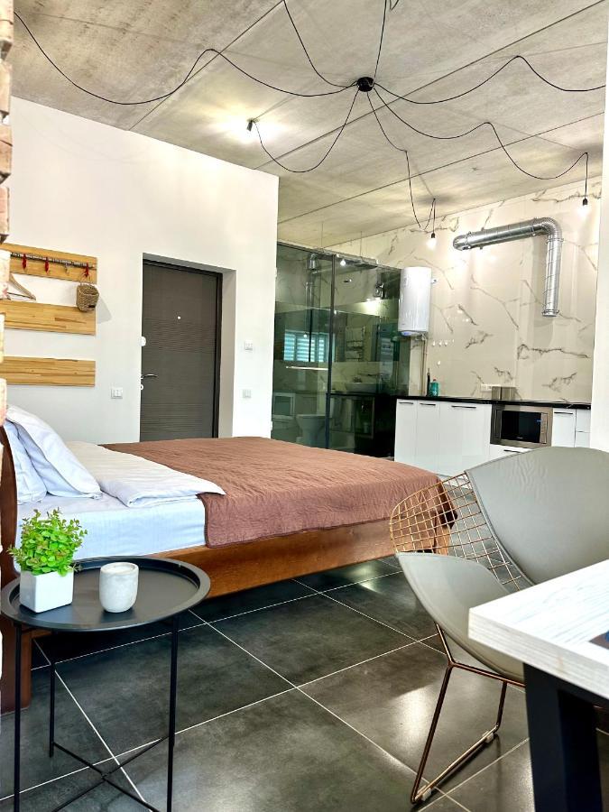 ריבנה Designer Apartments In The City Center מראה חיצוני תמונה