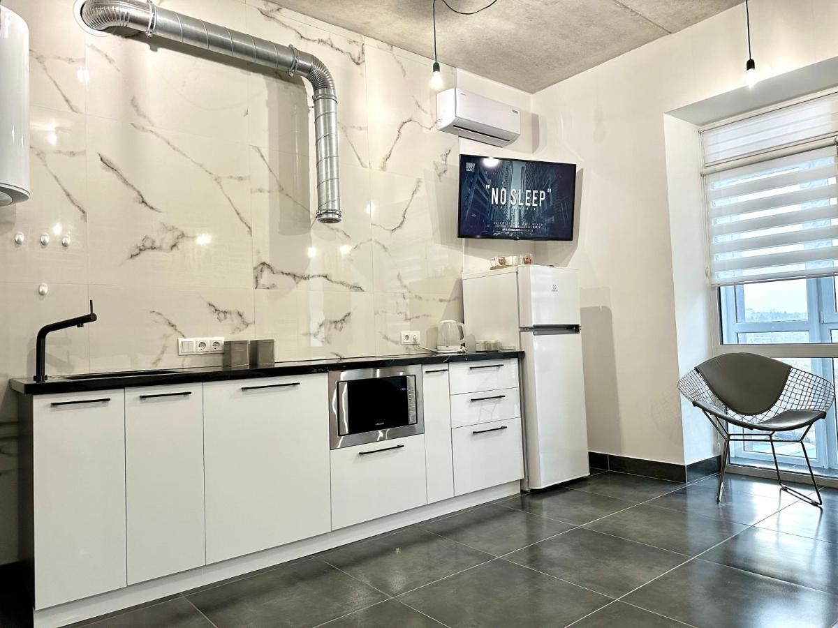 ריבנה Designer Apartments In The City Center מראה חיצוני תמונה